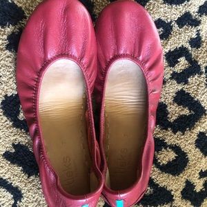 Cardinal Red leather Tieks EUC